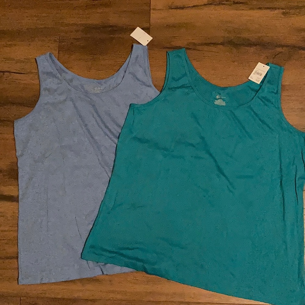 Ladies Plus Size 22/24 Tank Tops